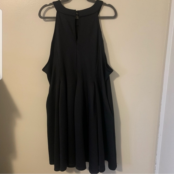 Black Torrid Mini Studio Luxe Ponte High Neck Skater Dress Size 4 - Picture 8 of 10